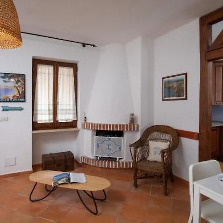 Trilocale Lu Gialdinu * Santa Teresa Gallura