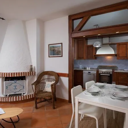 Apartamento Trilocale Lu Gialdinu